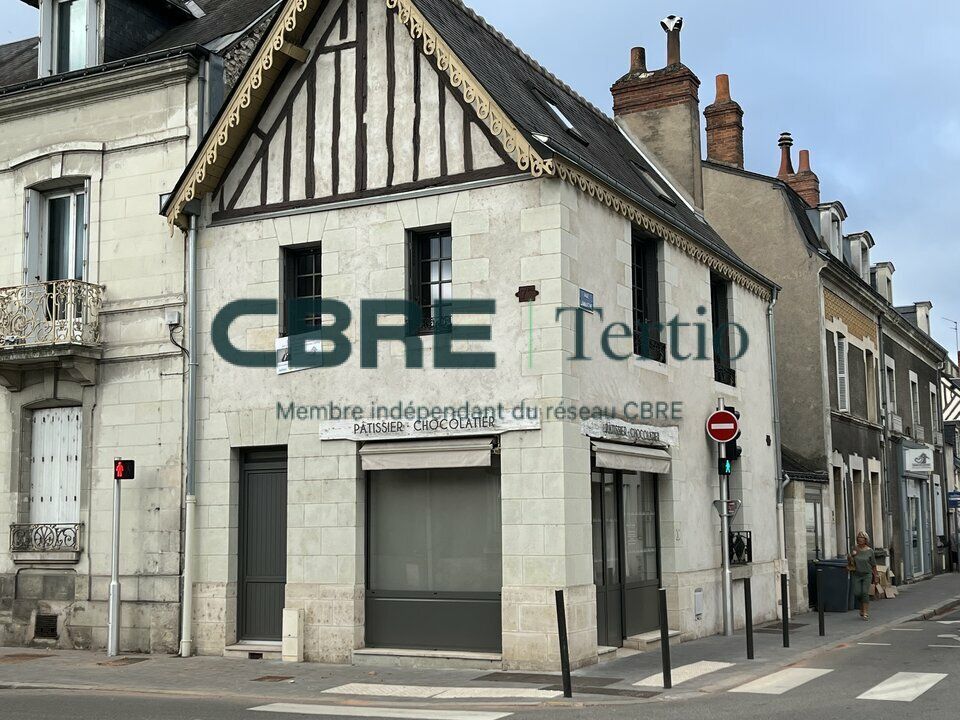 Location local commercial 110 m² non divisibles