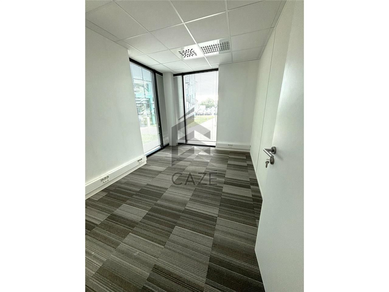 Location bureaux 125 m² non divisibles