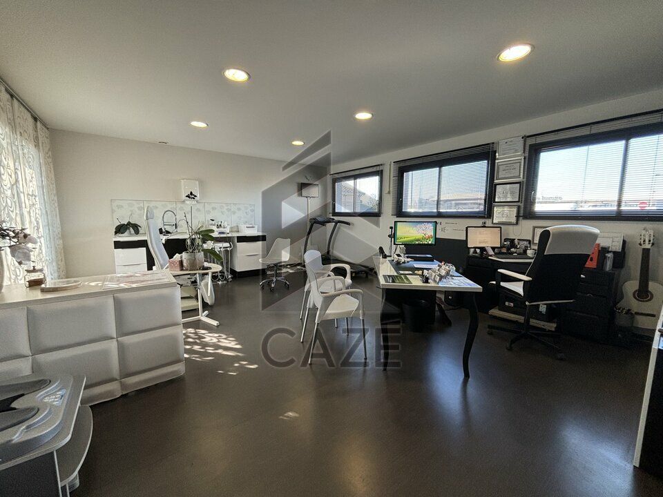 Vente bureaux 100 m² divisibles à partir de 50 m²