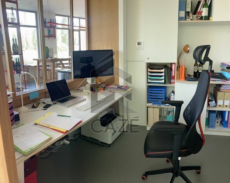 Vente bureaux 75.02 m² non divisibles