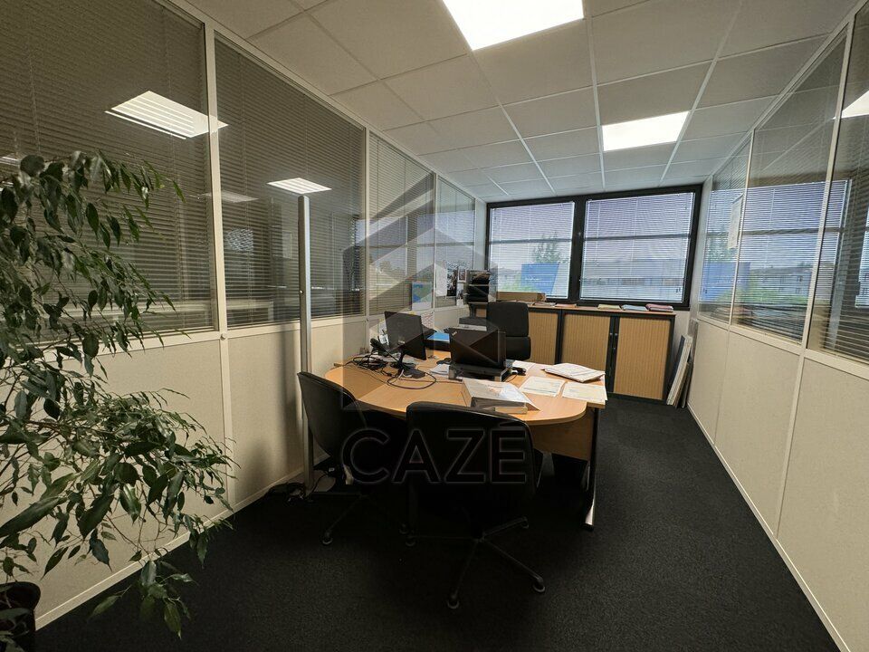 Location bureaux 716 m² non divisibles