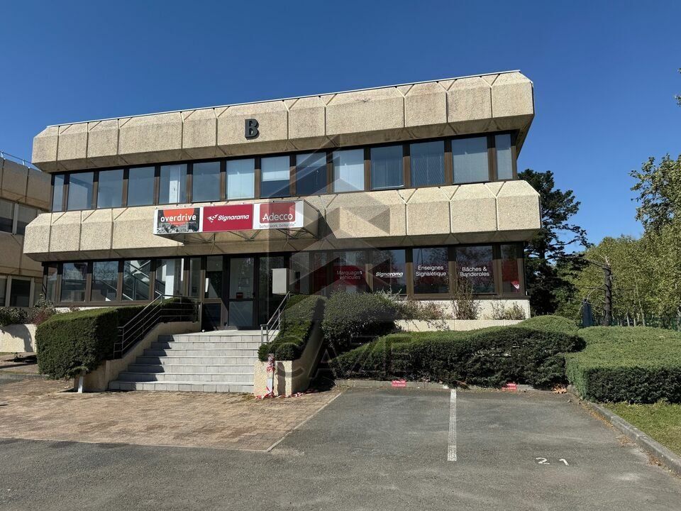 Vente bureaux 379 m² divisibles à partir de 125 m²