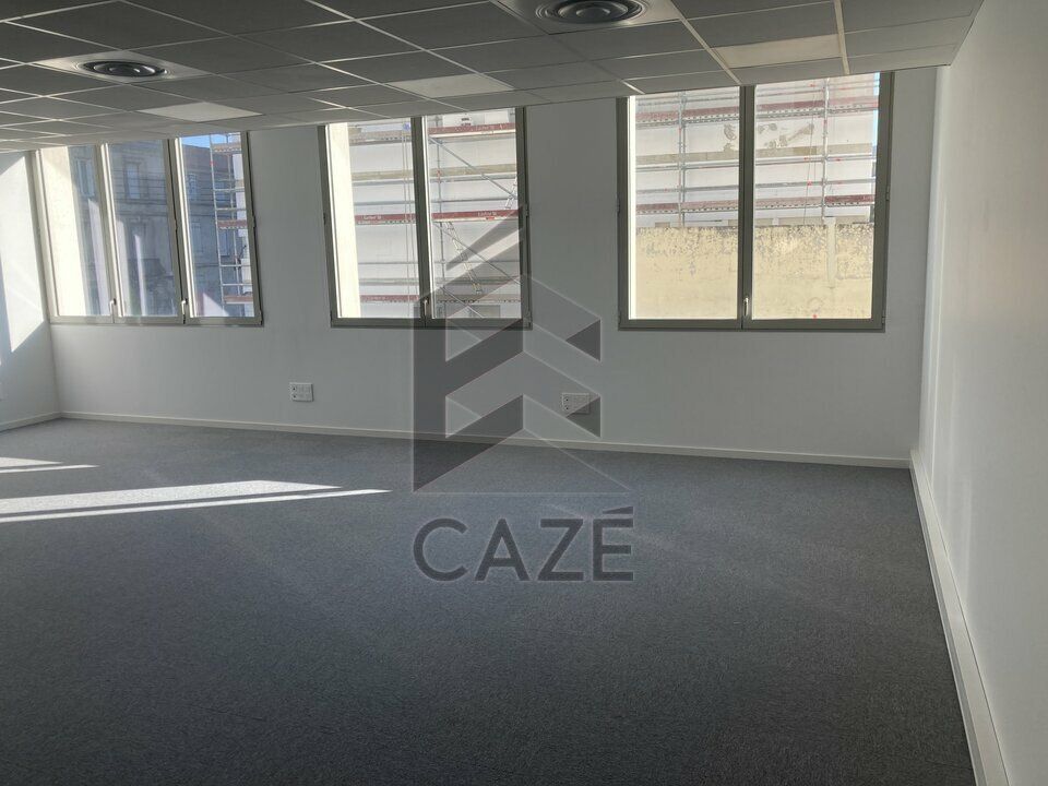 BUREAUX A LOUER - GARE ANGOULEME 