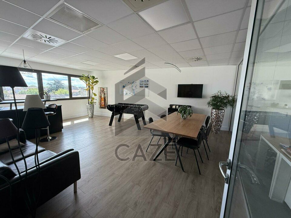 Location bureaux 125 m² non divisibles