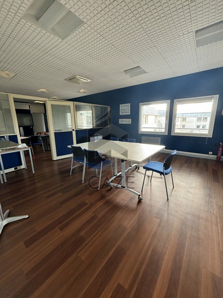 BUREAUX A VENDRE LA ROCHELLE - A PROXIMITE DE LA GARE