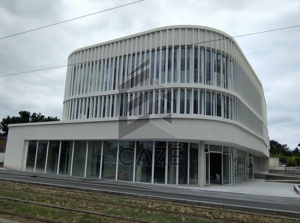 Location bureaux 336 m² non divisibles