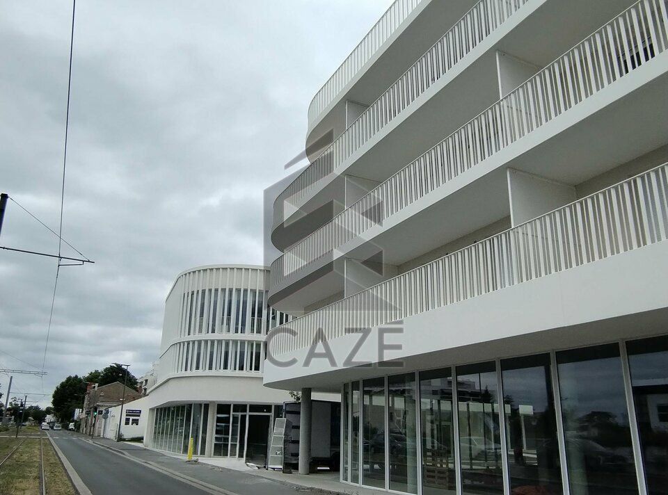 BUREAUX NEUFS A LOUER - LE BOUSCAT