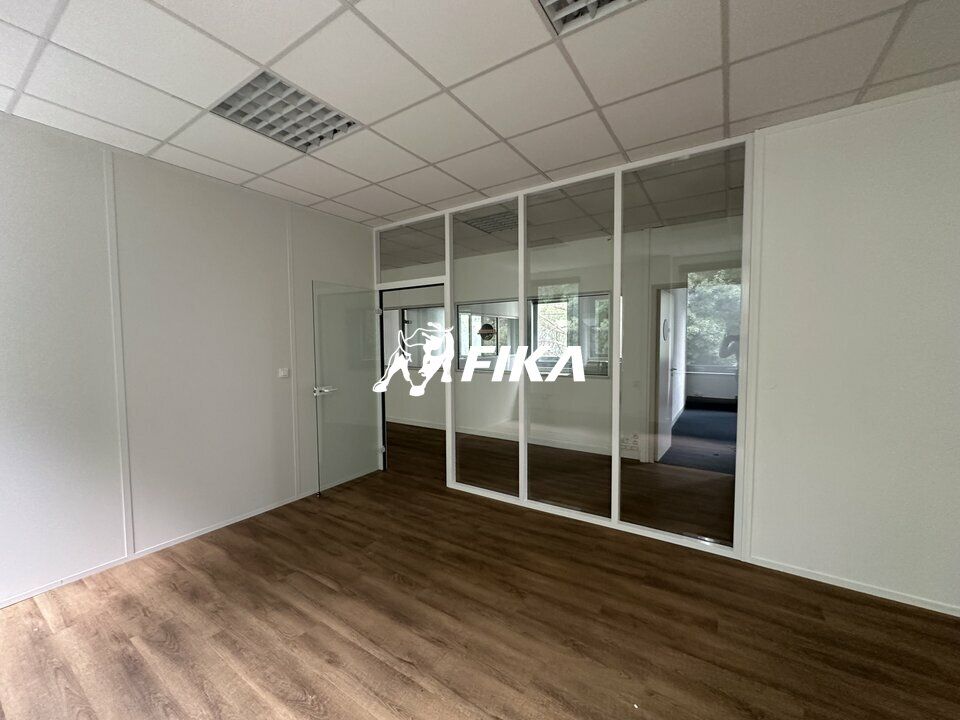 A LOUER BUREAUX 170 m² (31400)TOULOUSE 
