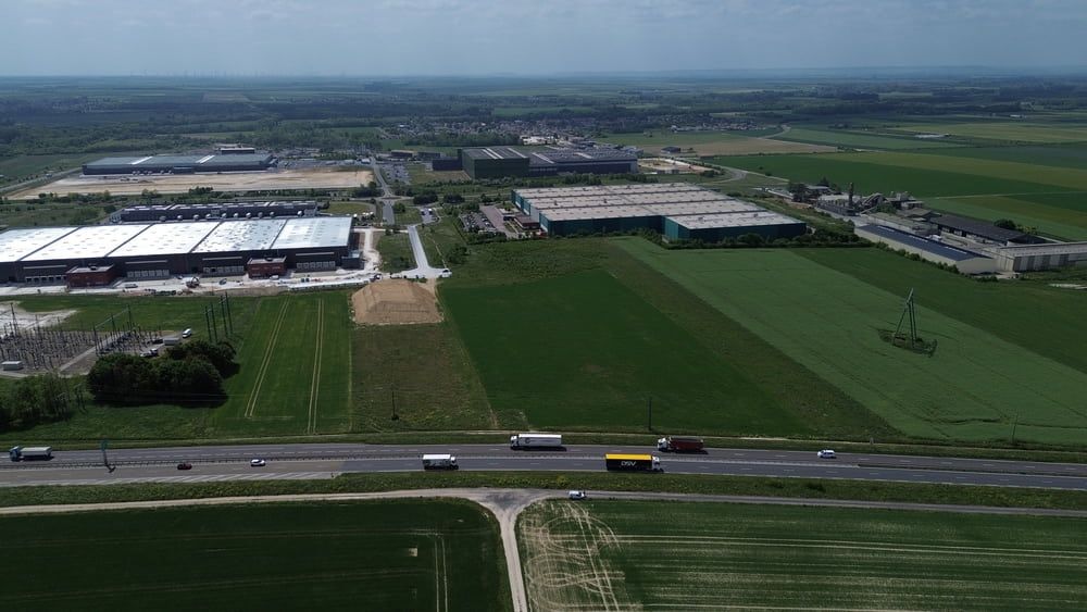Vente terrain 64000 m² divisibles à partir de 20000 m²