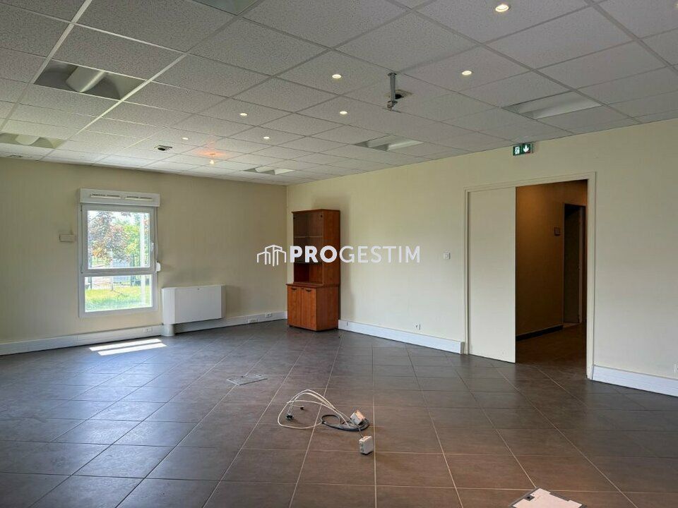 BUREAUX RECENTS ET CLOISONNES