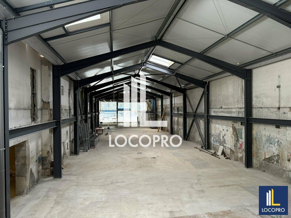 Location local d''activites 620 m² non divisibles