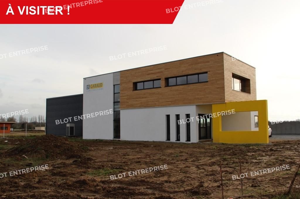 Vente entrepôts 577 m² non divisibles