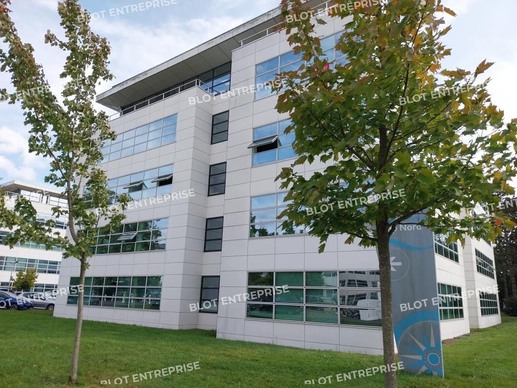 Location bureaux 475 m² non divisibles