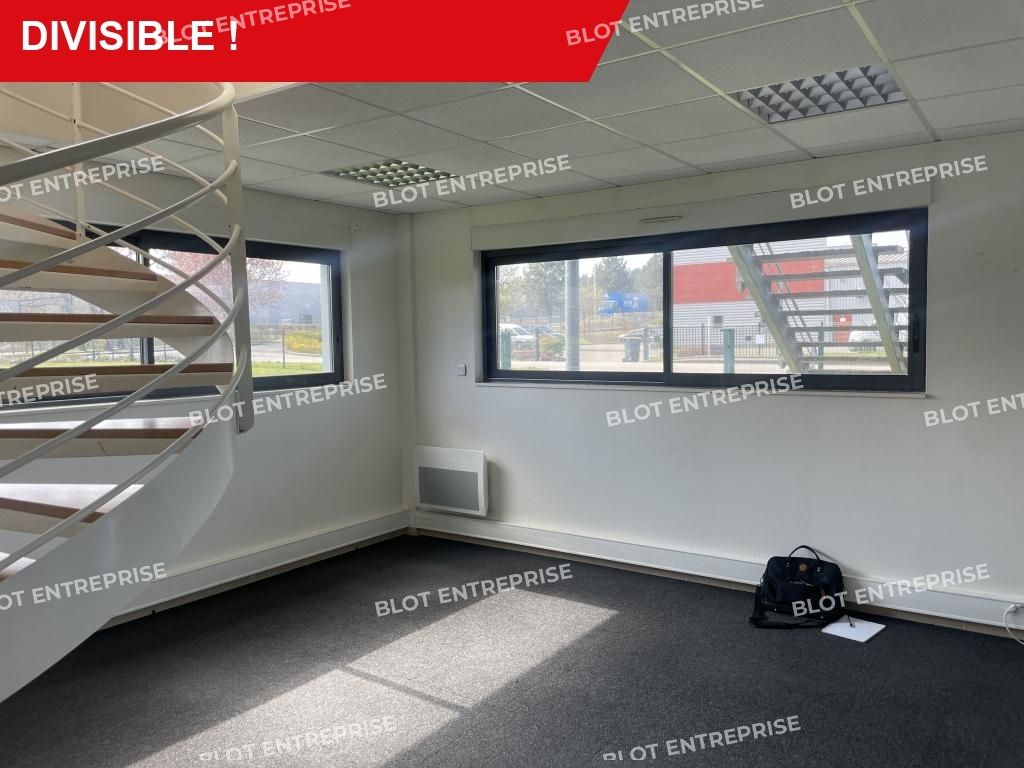 Location bureaux 260 m² non divisibles