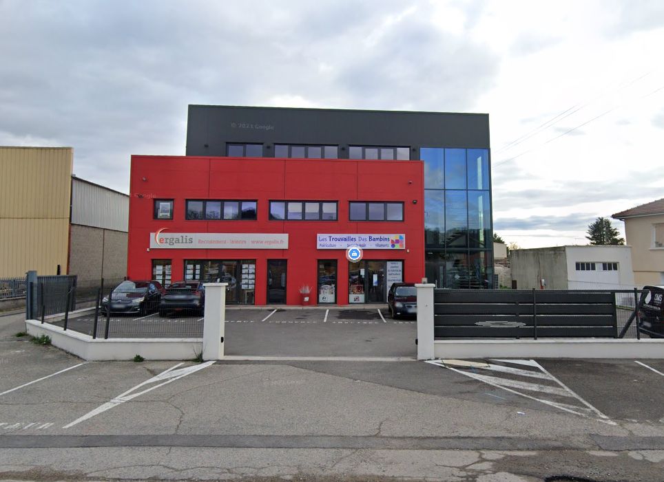 Vente bureaux 134 m² à Heyrieux