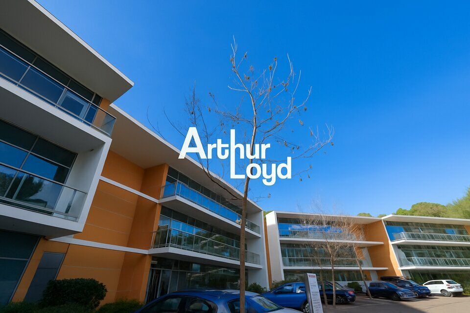 Location bureaux 283.9 m² non divisibles