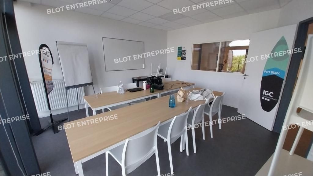 Location bureaux 118 m² non divisibles