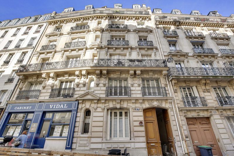 Location bureaux 93 m² à Paris