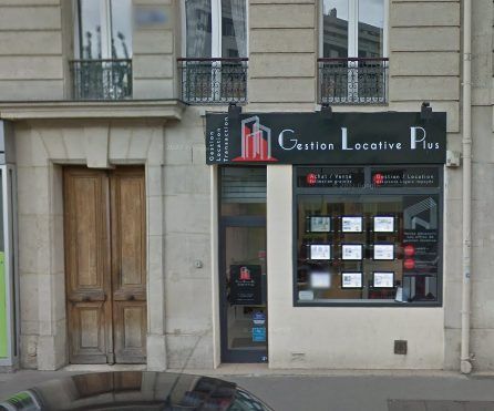 Location local commercial 51 m² à Paris