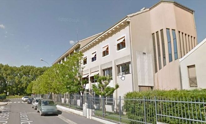 Vente bureaux 2350 m² non divisibles