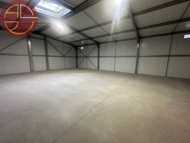 Location local 180 m² à CORNEBARRIEU