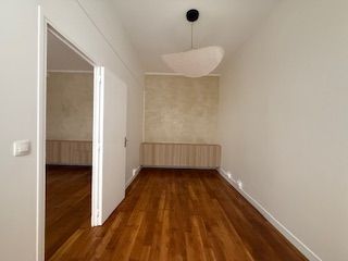 Location bureaux 35 m² non divisibles