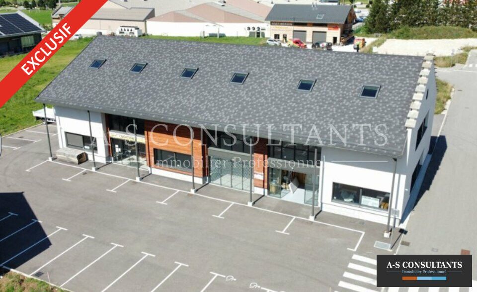 Vente local commercial 360 m² non divisibles