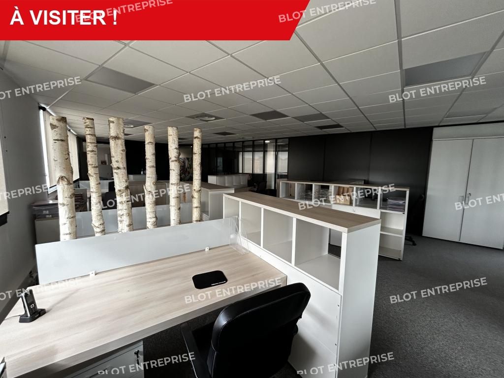 Location bureaux 160 m² non divisibles