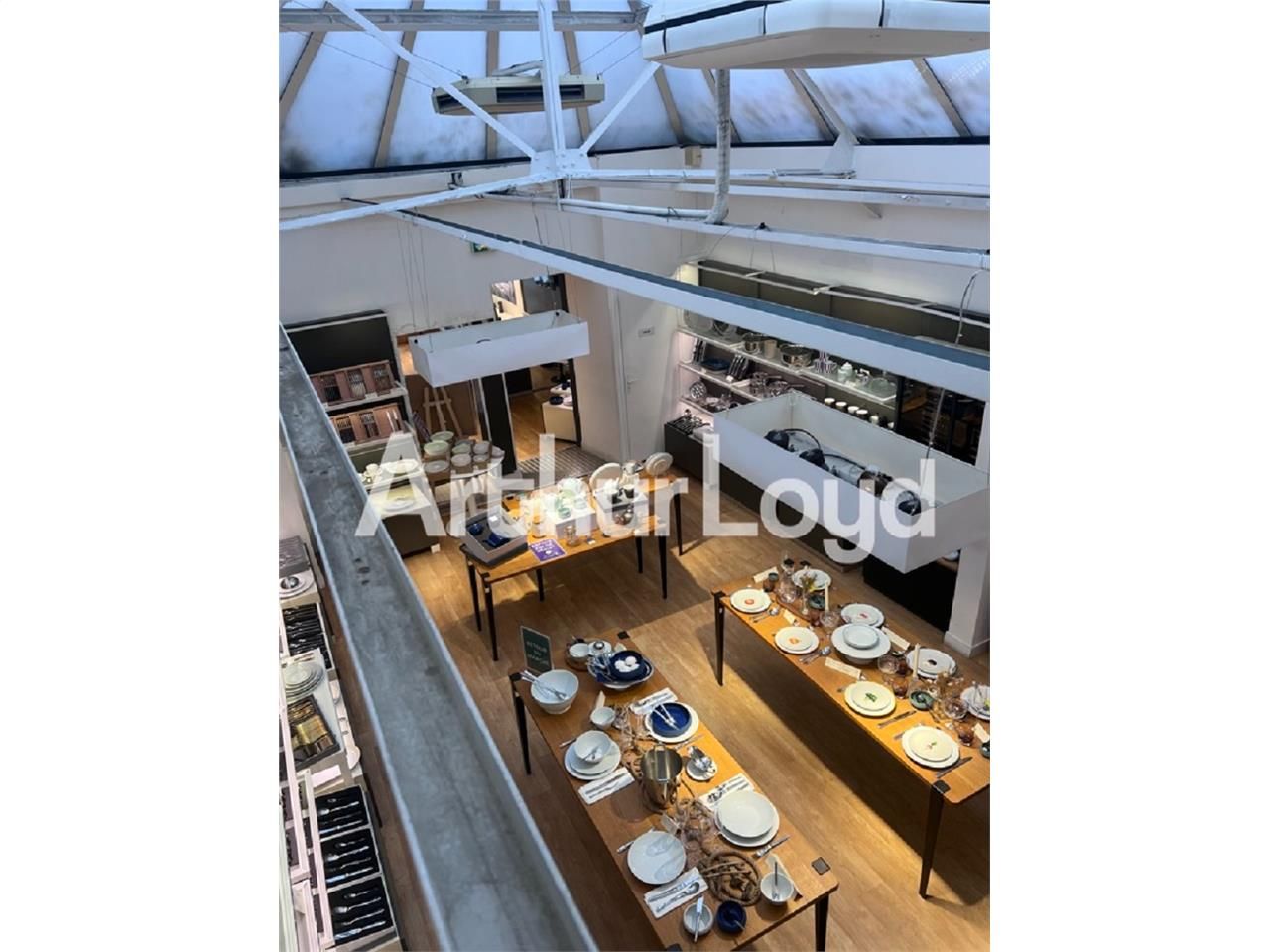 Location local commercial 145.34 m² à CAEN