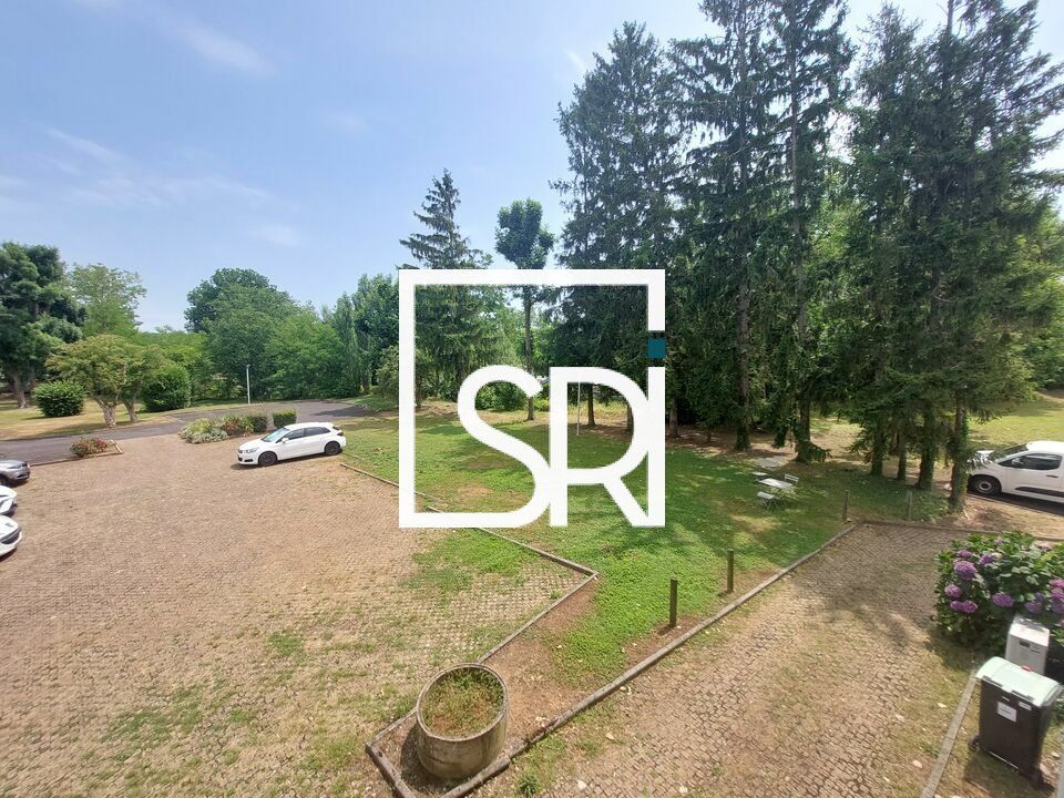 Location bureaux 244 m² non divisibles