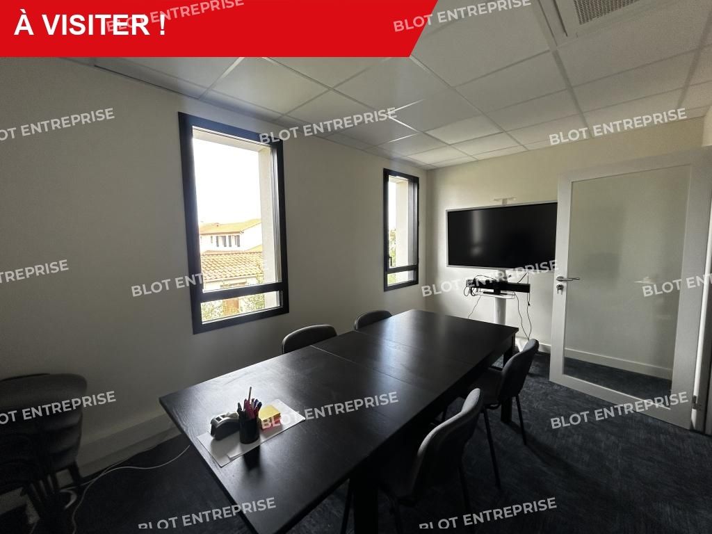 Location bureaux 69 m² non divisibles