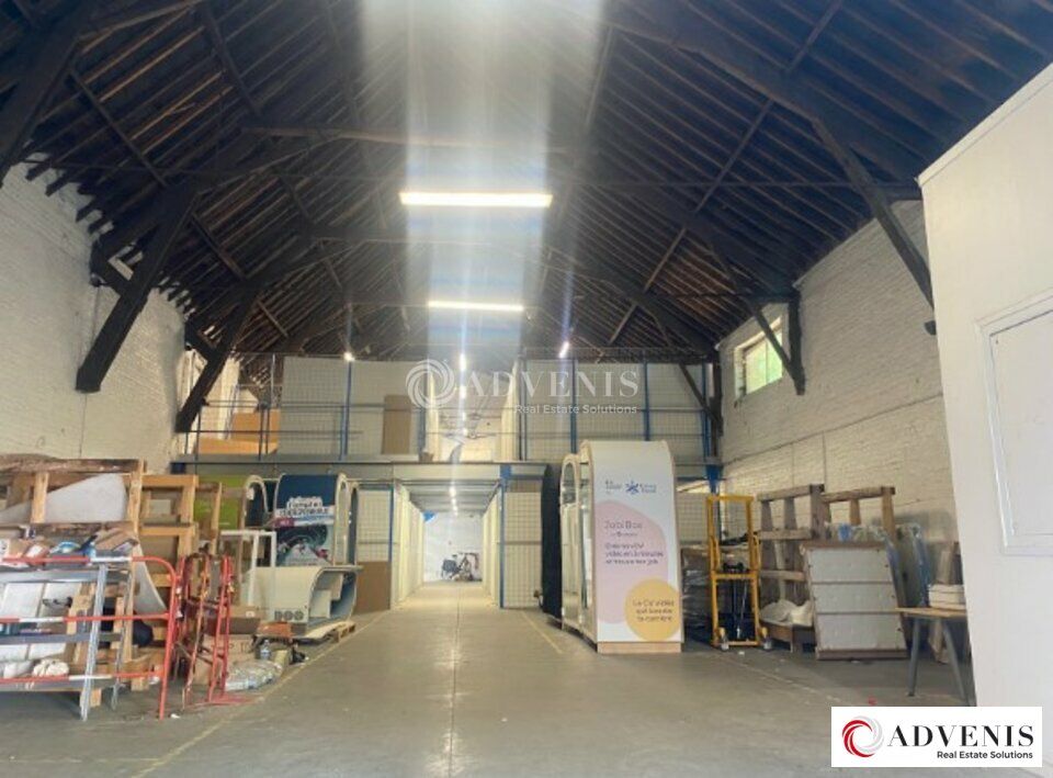 Location local d''activites 352 m² non divisibles