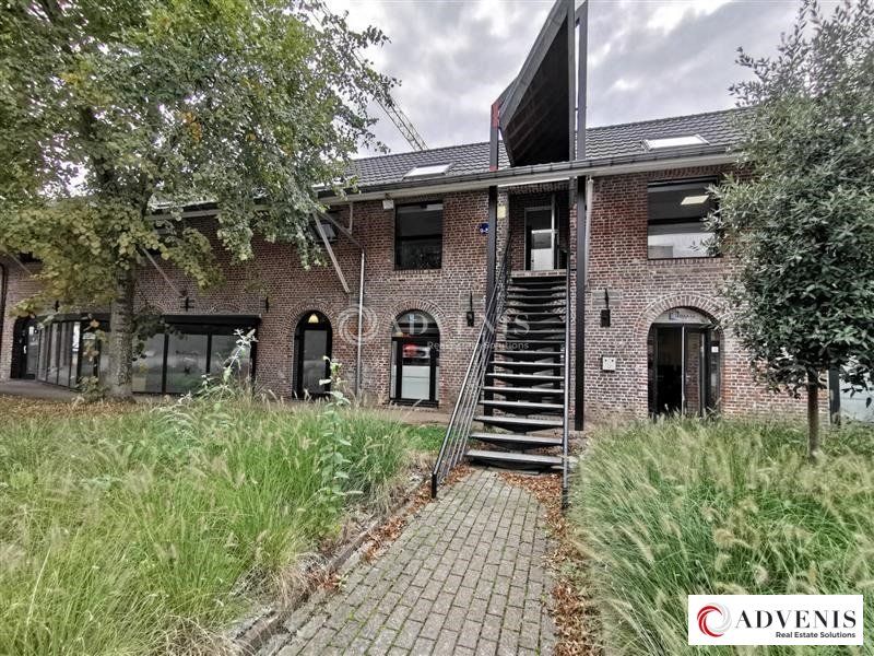 Location bureaux 105 m² non divisibles