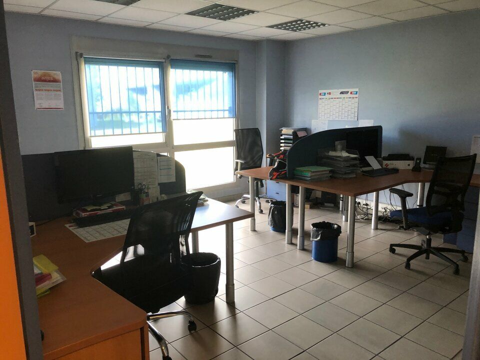 Location bureaux 283 m² non divisibles