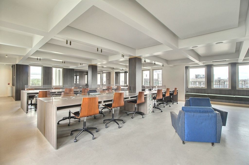 Location bureaux 651 m² non divisibles