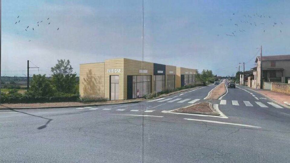 Location local commercial 581.97 m² divisibles à partir de 166.98 m²