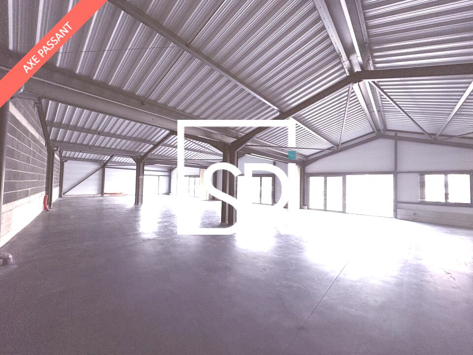 VENTE LOCAL COMMERCIAL 281 M² - 63430 LES MARTRES D'ARTIERE