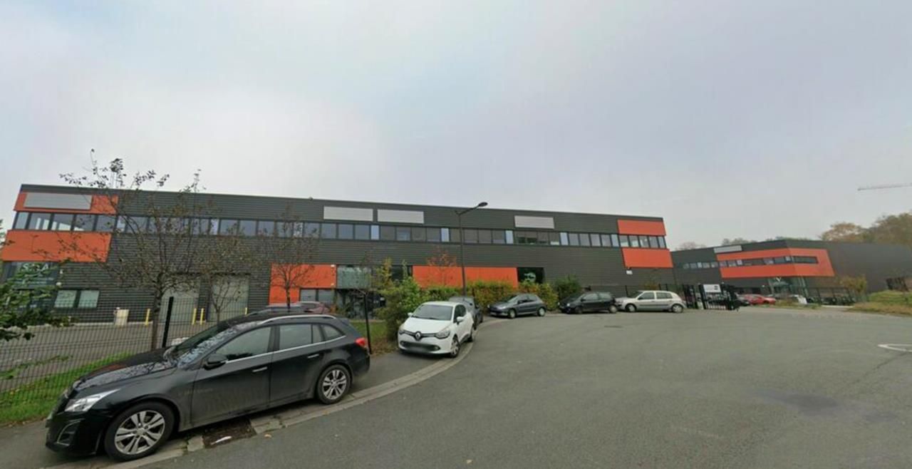 vente - location - local d'activité - croix