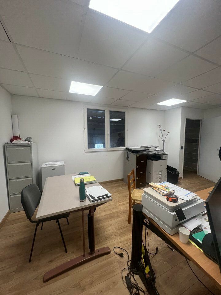 PORTET SUR GARONNE - VENTE ENTREPOT 100M2 