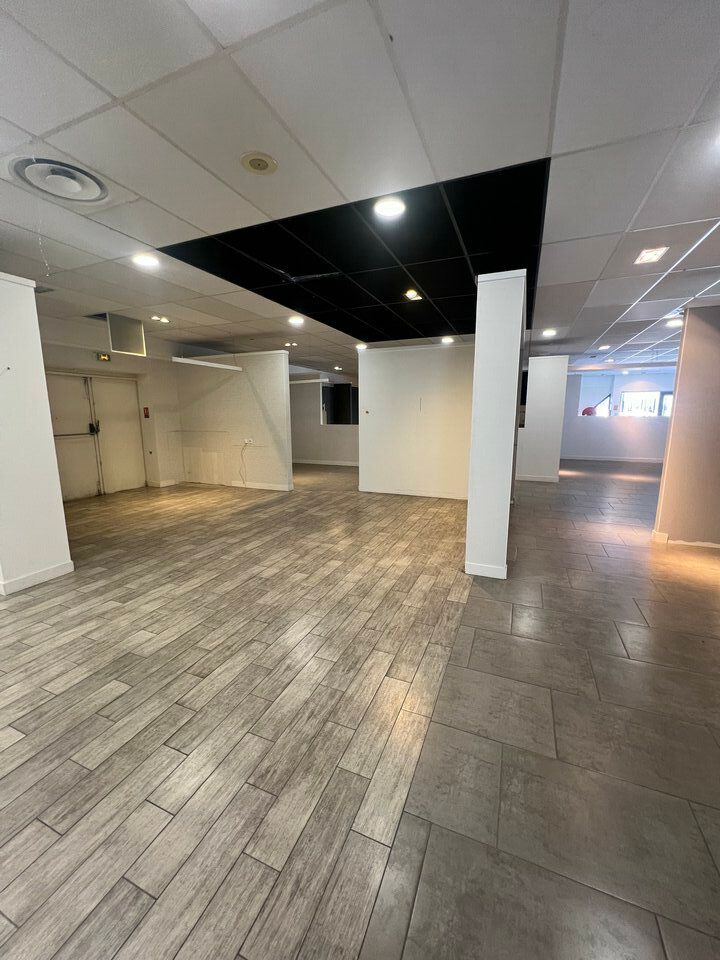 LOCATION LOCAL COMMERCIAL 450M2 PORTET SUR GARONNE.