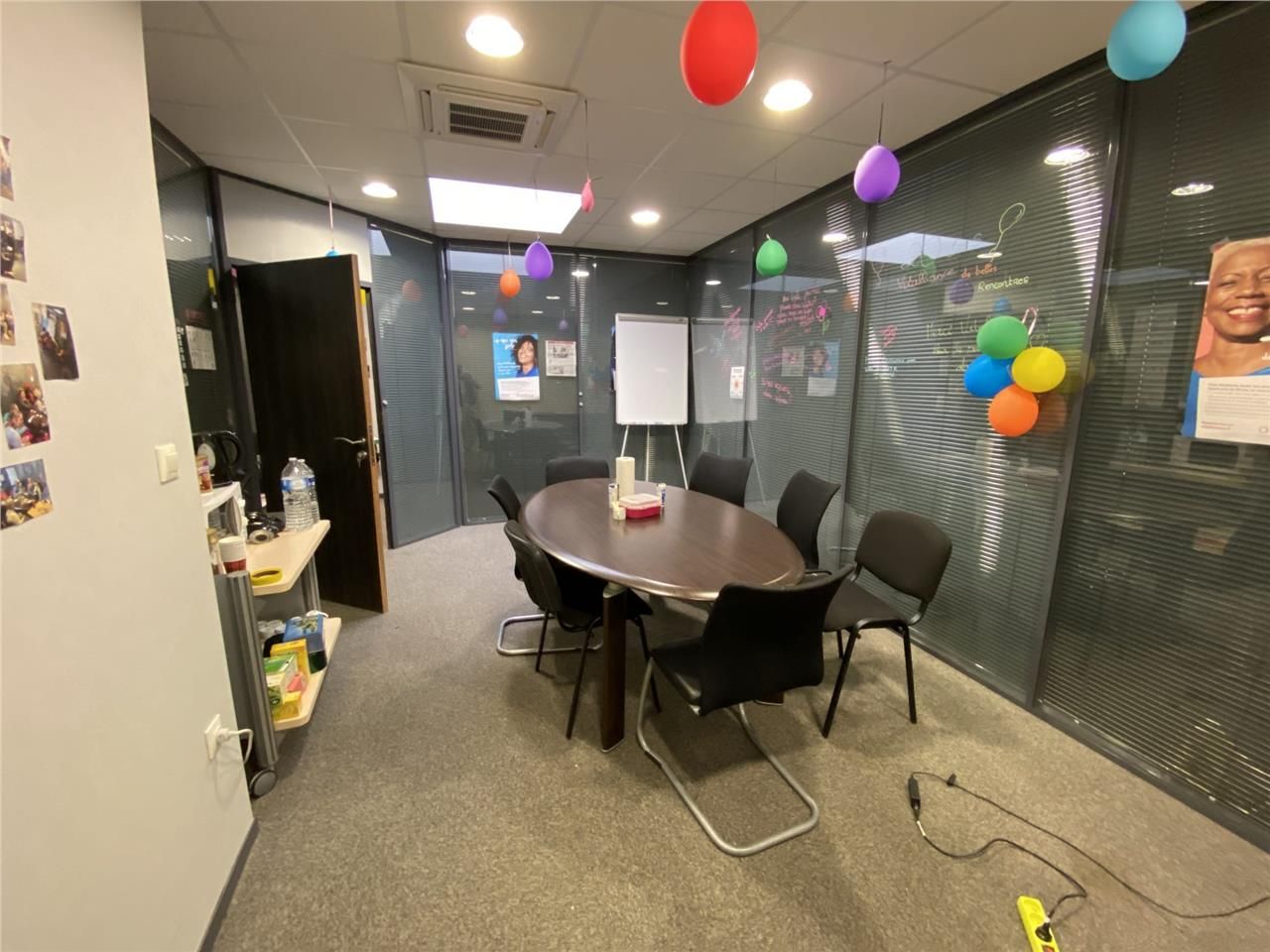 Location bureaux 73 m² à Le coudray