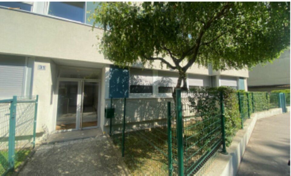 Vente bureaux 181 m² non divisibles