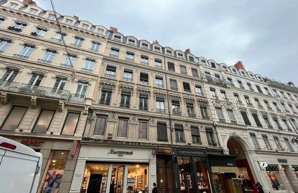 Location bureaux 134 m² non divisibles