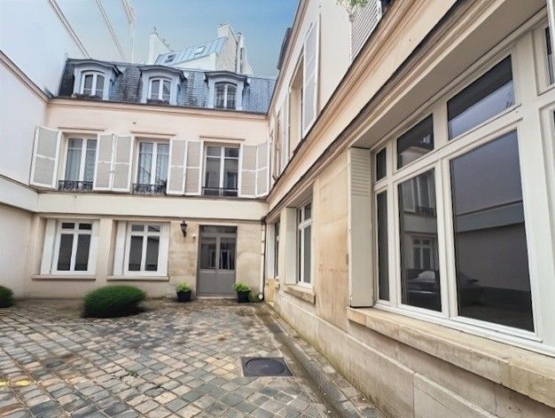 Location bureaux 31 m² non divisibles