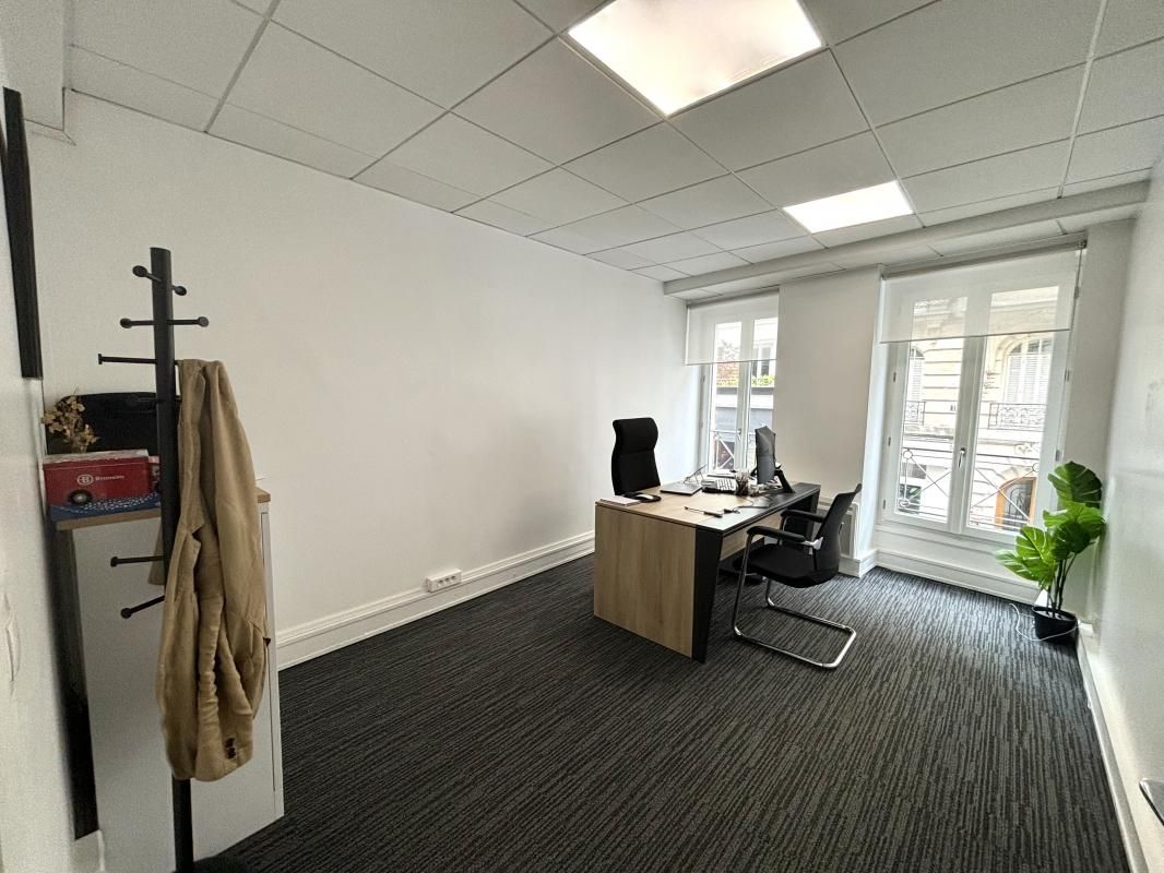 Location bureaux 53 m² non divisibles