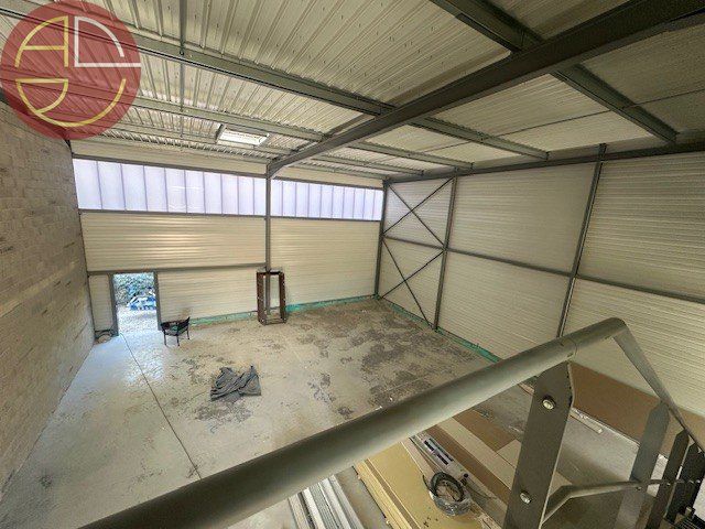 Location local 518 m² à LAUNAGUET