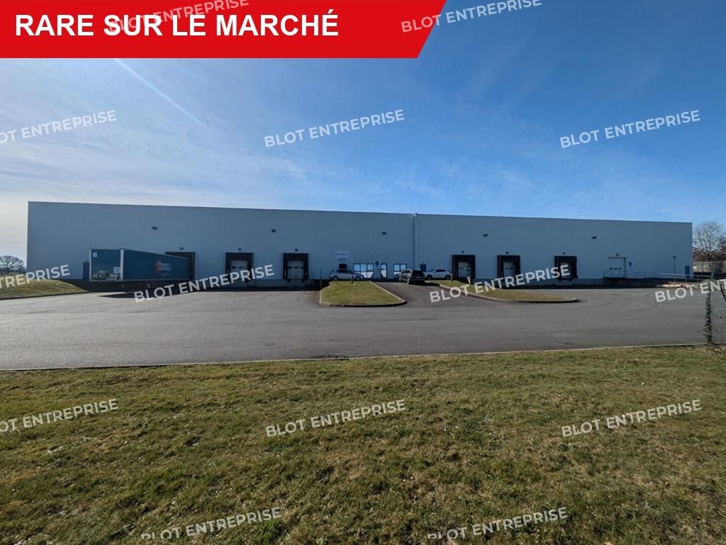 Location entrepôts 6000 m² non divisibles