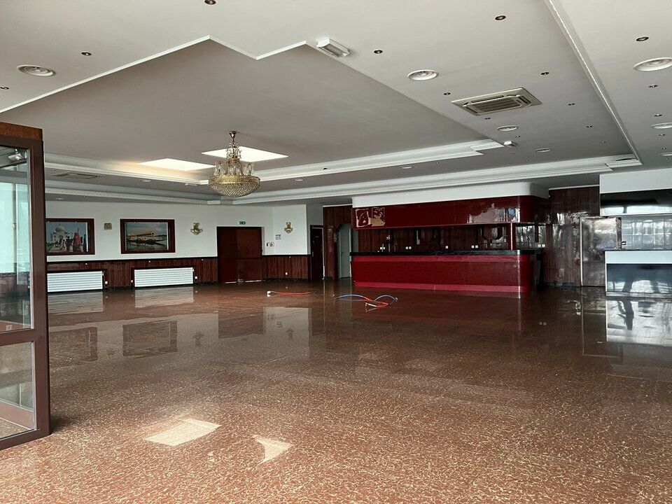 Vente local commercial 460 m² non divisibles