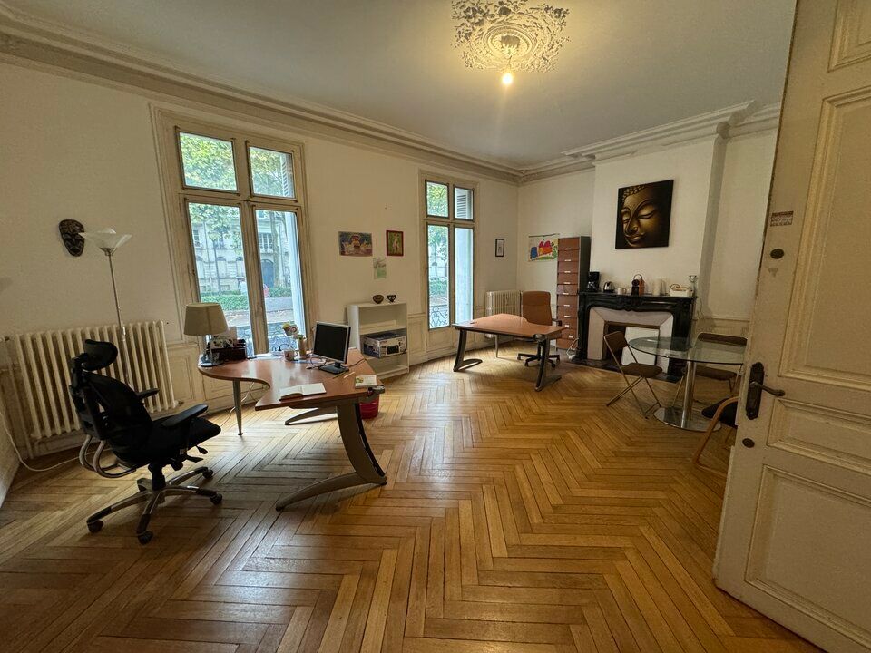 Location bureaux 35 m² non divisibles