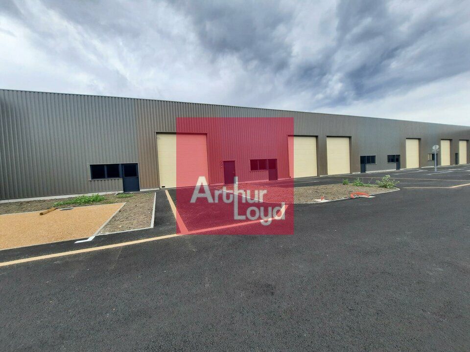 LA ROCHE BLANCHE A LOUER LOCAL ACTIVITE 500 M²